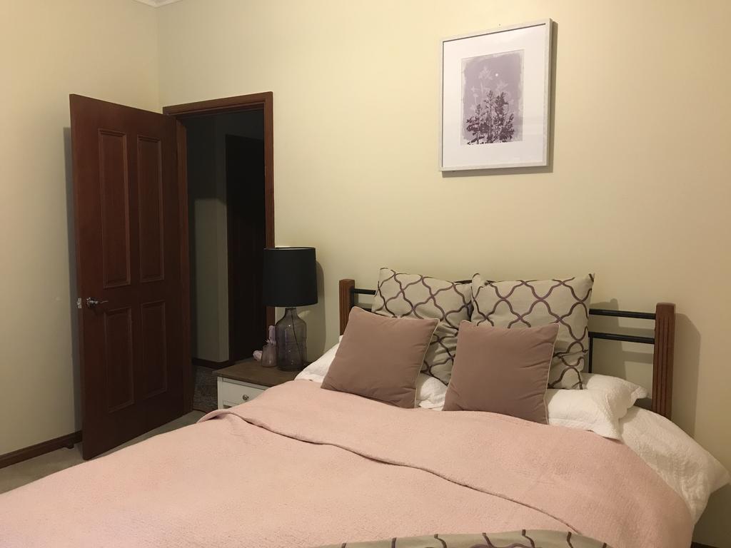 Helen'S Homestead Enfield المظهر الخارجي الصورة
